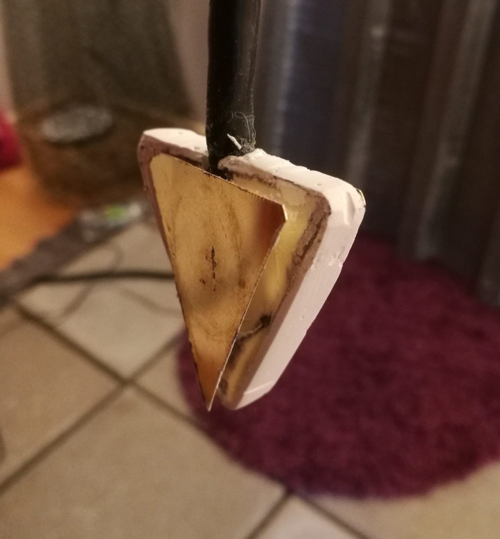 DIY Triangular Balanced Contact Microphone - Sonigon