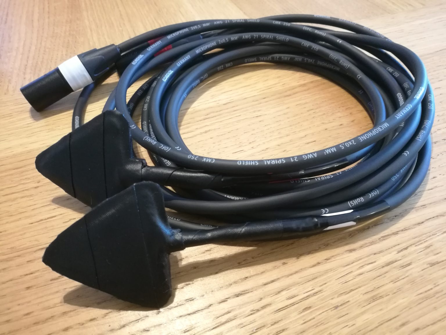 DIY Triangular Balanced Contact Microphone - Sonigon